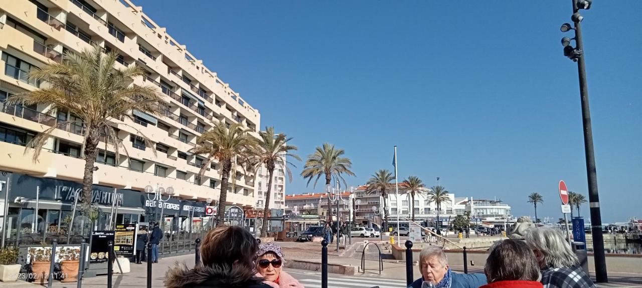 Appartement Le liberté bateau bleu à Saint-Cyprien  Extérieur photo